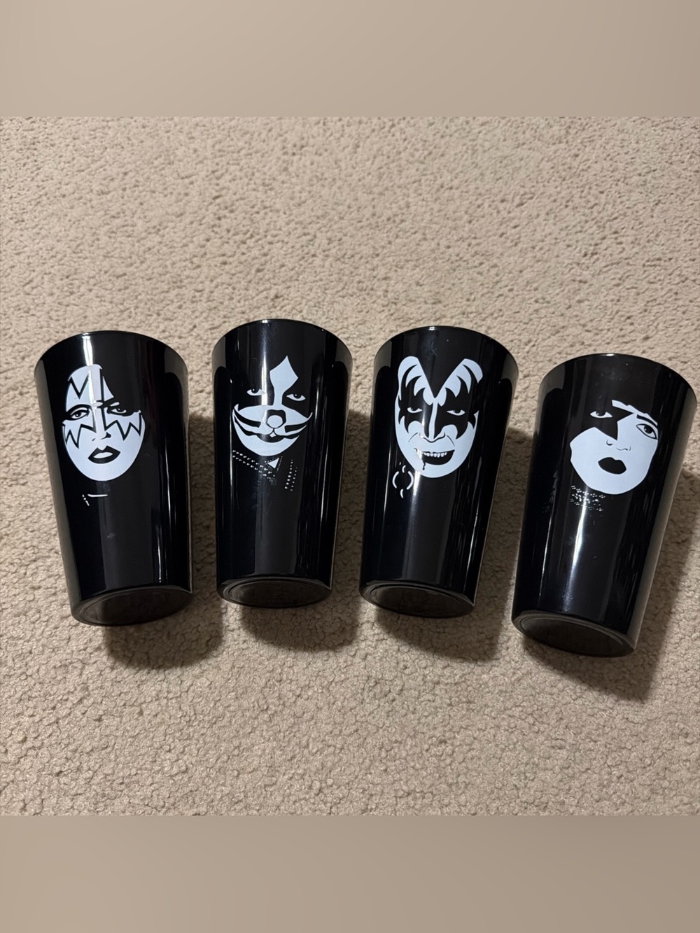 KISS Collector Series Pint Glasses Set 4 Pack 2008 Official Band New NO BOX